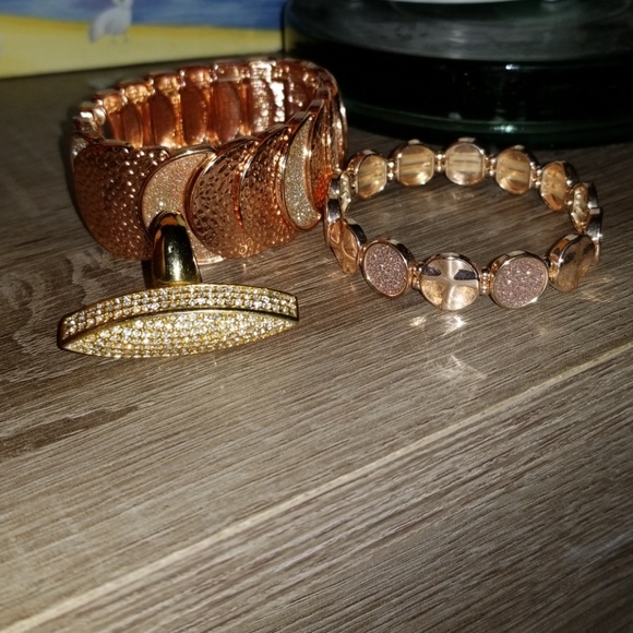 Bundled Two rose gold bracelets and gold ring sz 8 - Picture 4 of 4